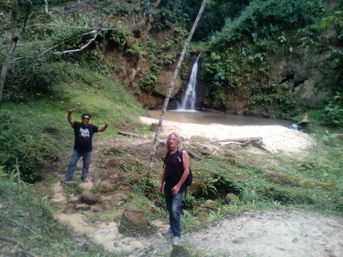 Hospedaje Franco-peruano El Tambito Albergue *